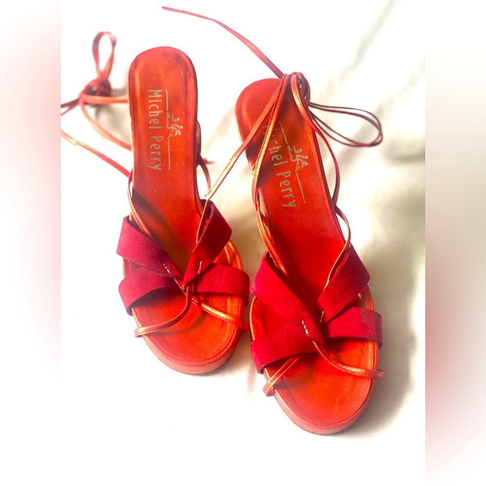 MICHEL PERRY red leather and gold strapped‎ heels 37 1/2